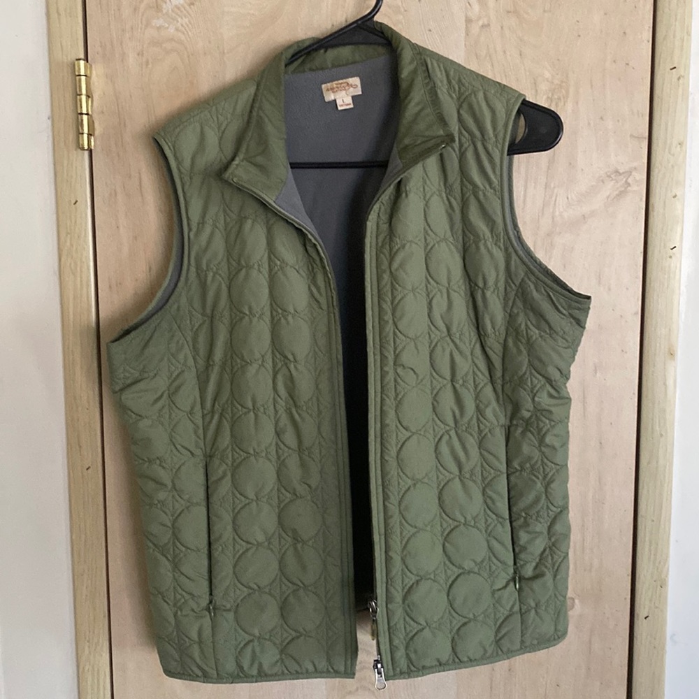 Olive green vest size L
